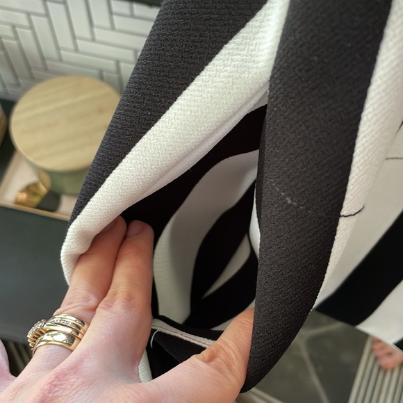 One Teaspoon Black and White Referee Striped Vest - Picture 7 of 10